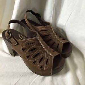 Dansko Rowena Leather Sandal Heels